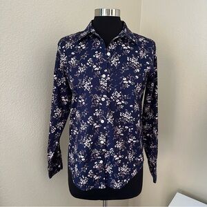 L.L. Bean Navy Wrinkle-Free Floral Long Sleeve Botton Up Shirt Size XS